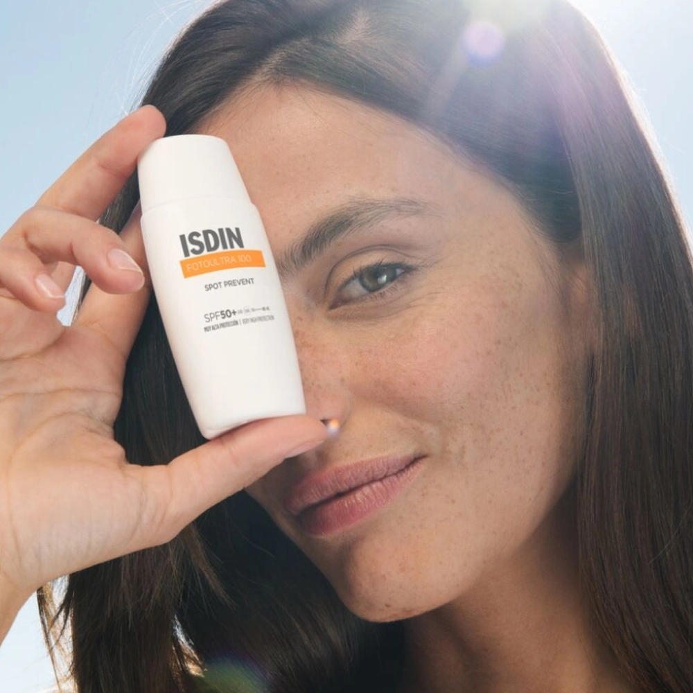 ISDIN – Fotoultra 100 Spot Prevent Solaire SPF50+ – 50ml – Image 2